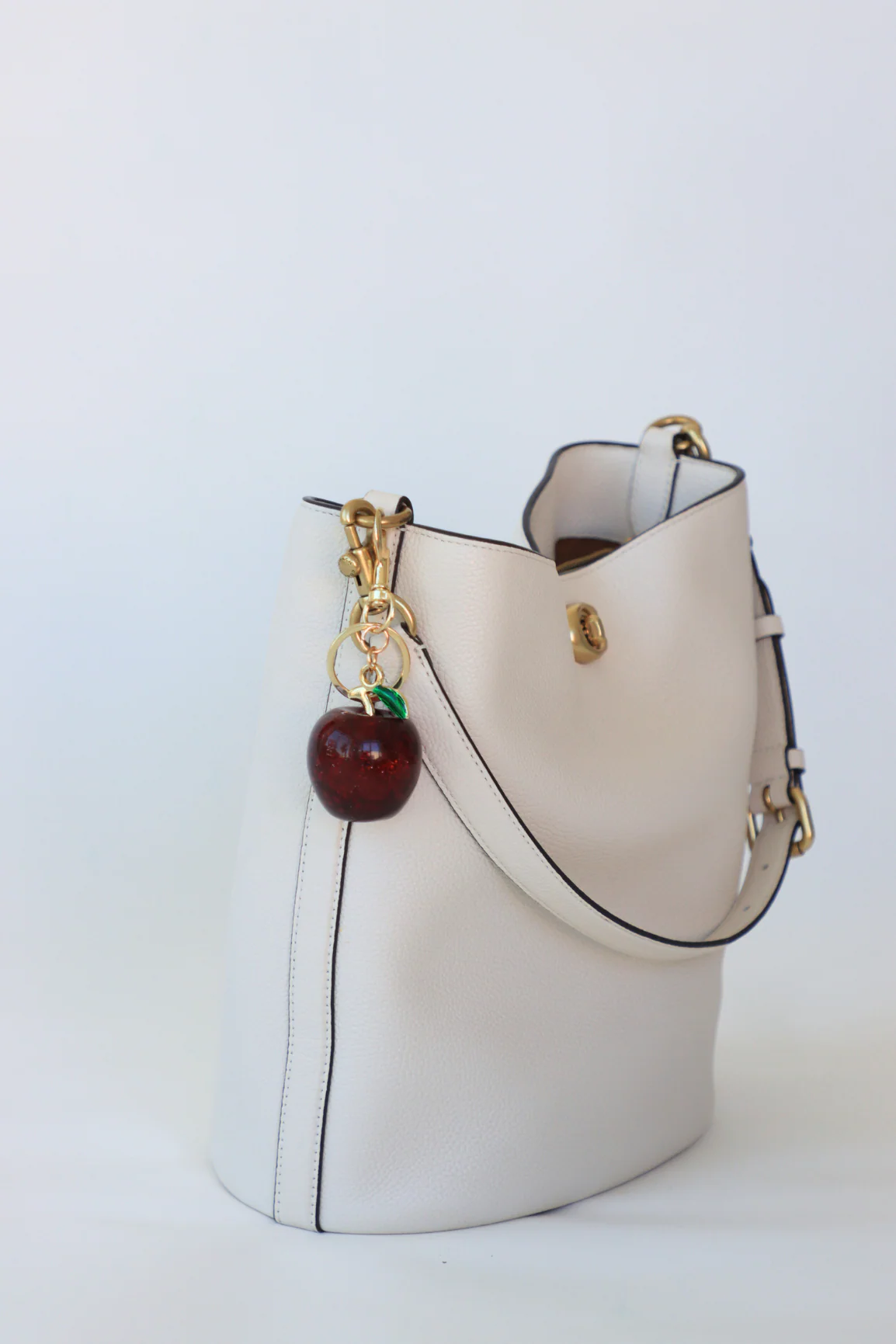 Big Apple Bag Charm - Image 3