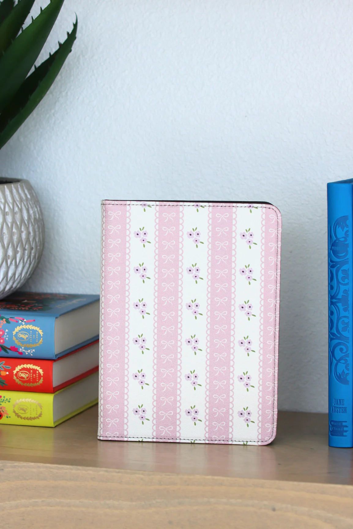 Blush Blossom Kindle Case - Image 8
