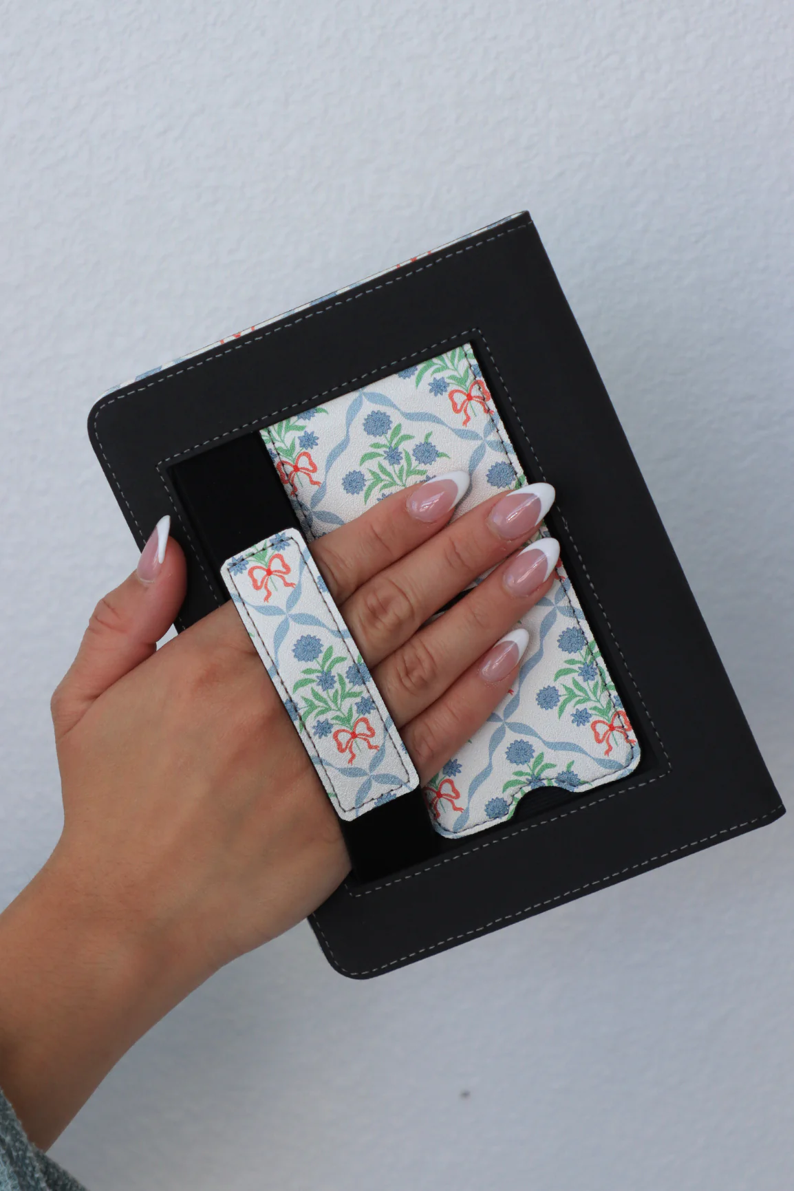 Dance Card Kindle Case - Image 6