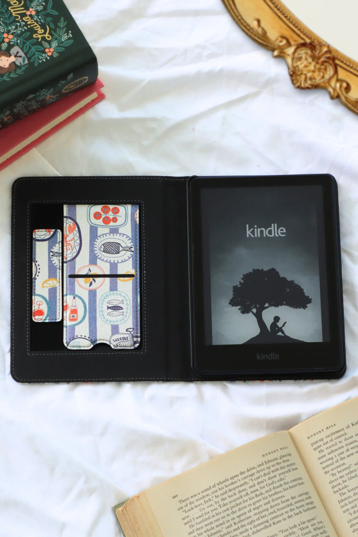 East Coast Kindle Case - Image 3