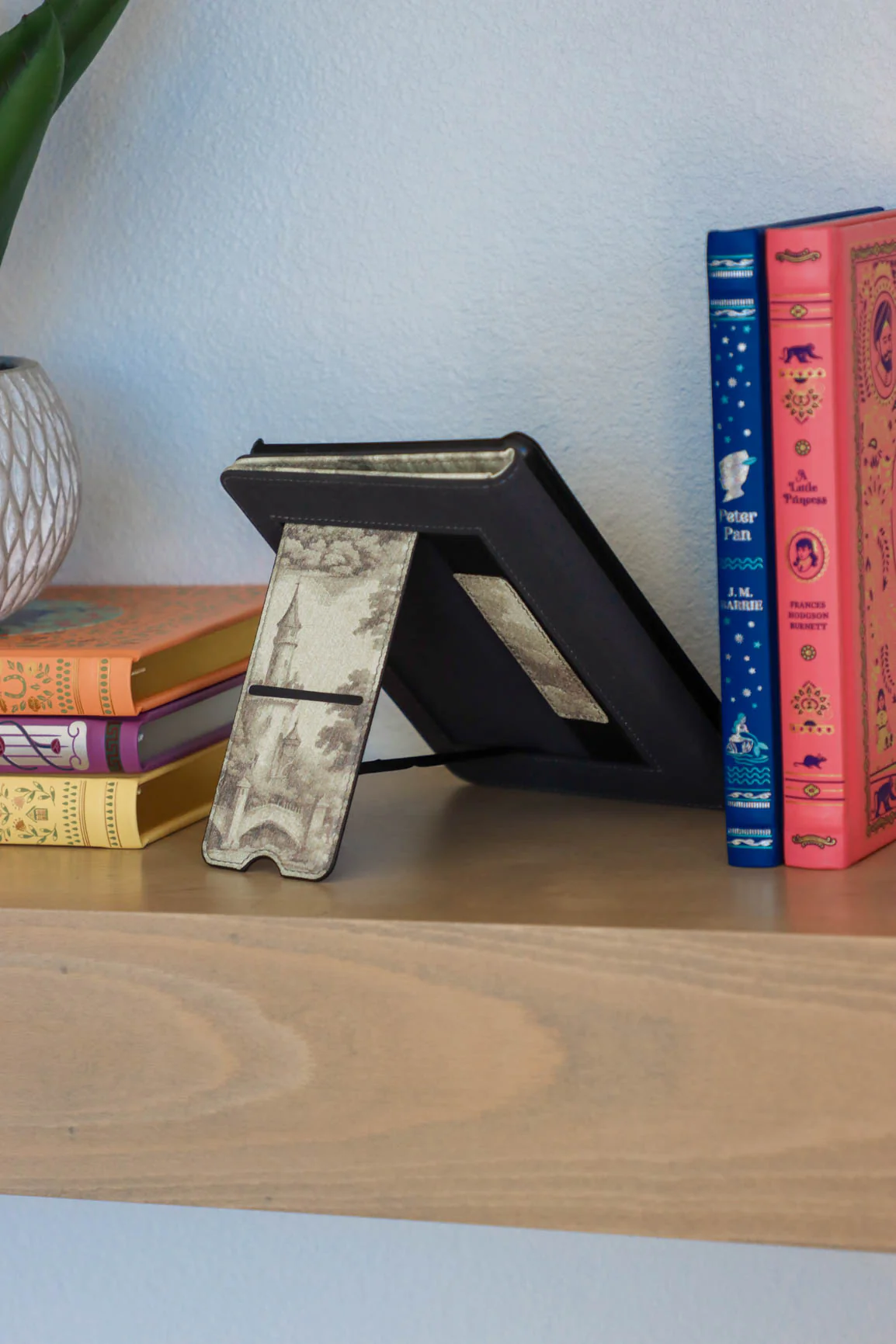 Fairytale Kindle Case - Image 4