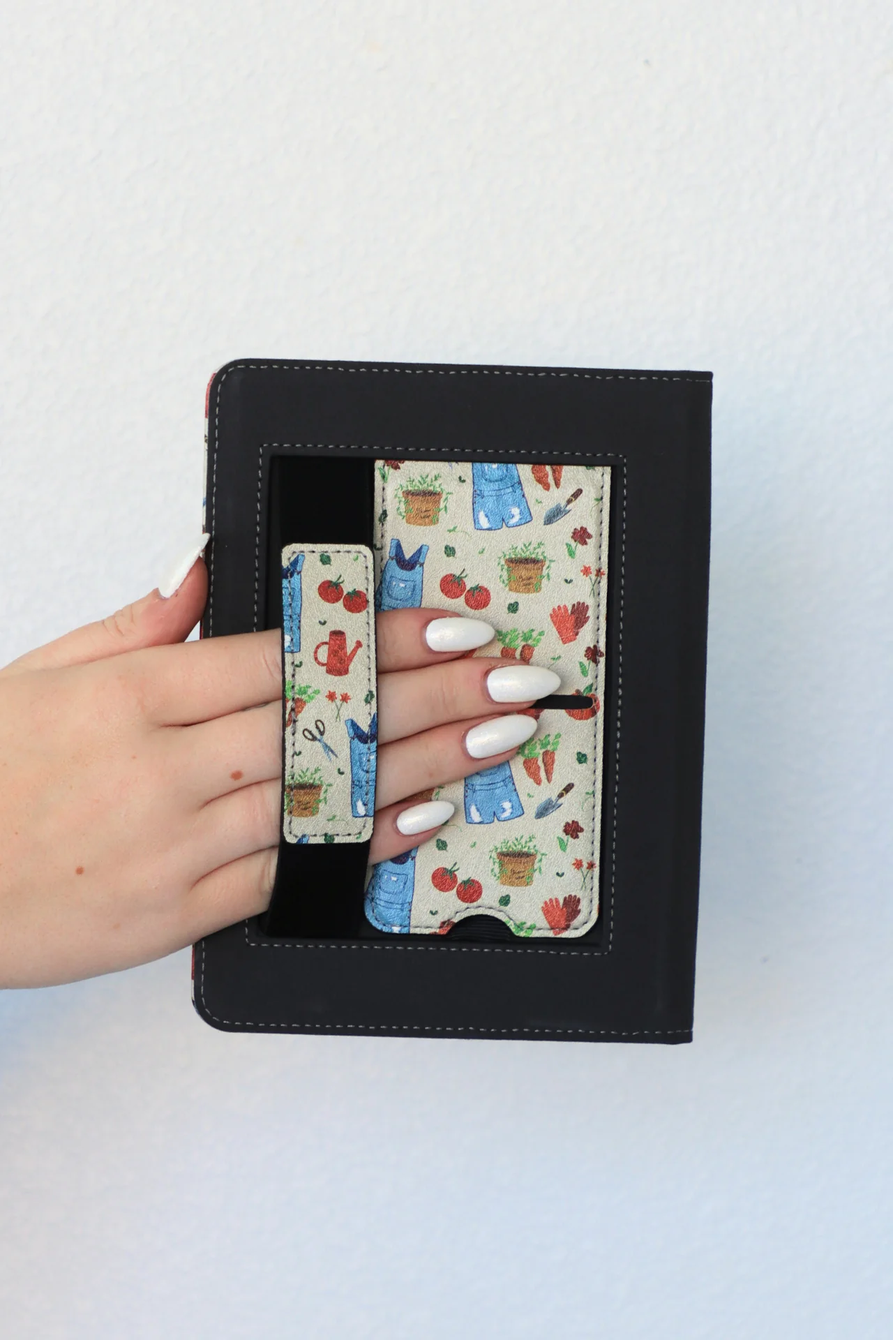 Fresh Picks Kindle Case - Image 6