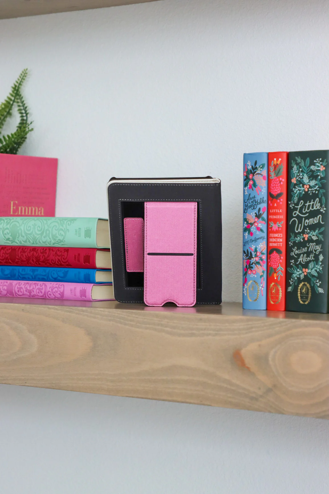 Hot Girls Read Books Kindle Case - Image 4