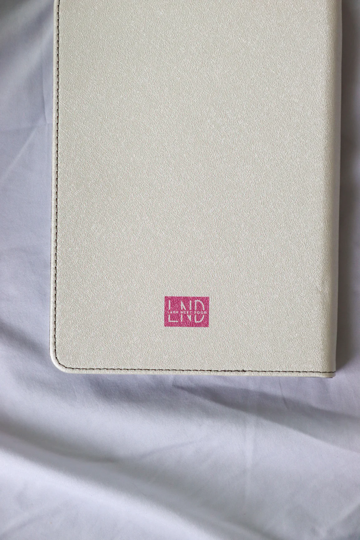 Hot Girls Read Books Kindle Case - Image 8