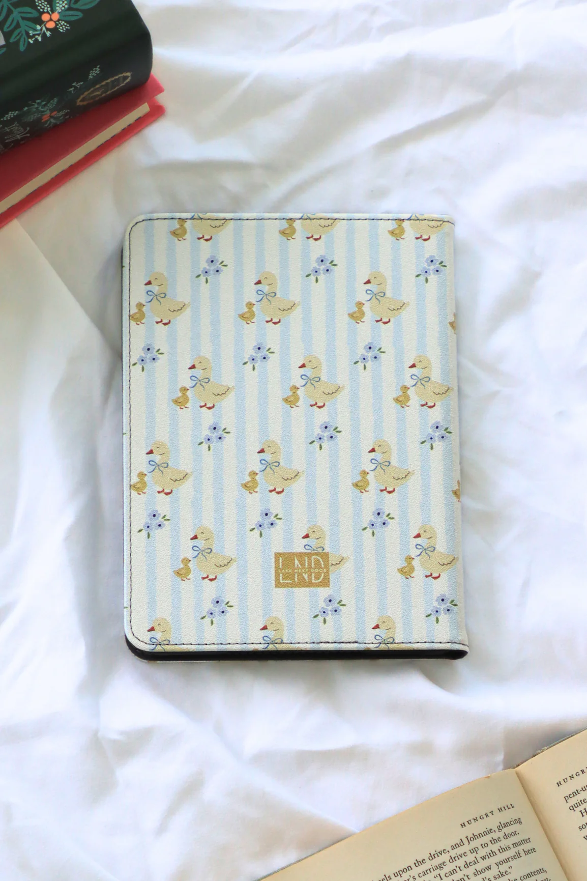 Lucky Duckie Kindle Case - Image 15