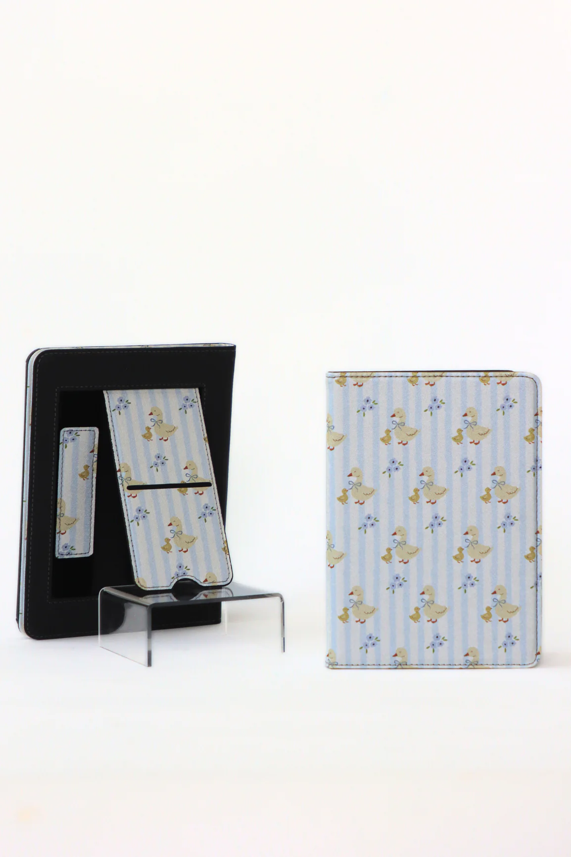 Lucky Duckie Kindle Case - Image 8