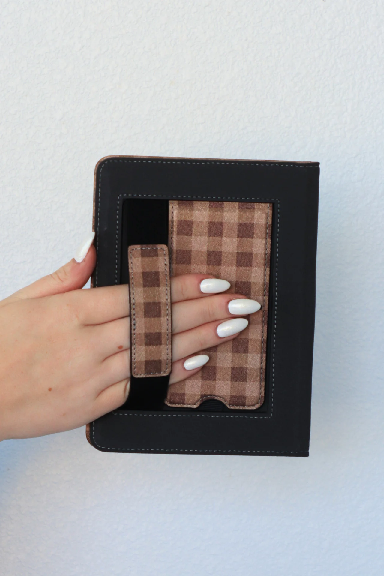 Pumpkin Spice Kindle Case - Image 6
