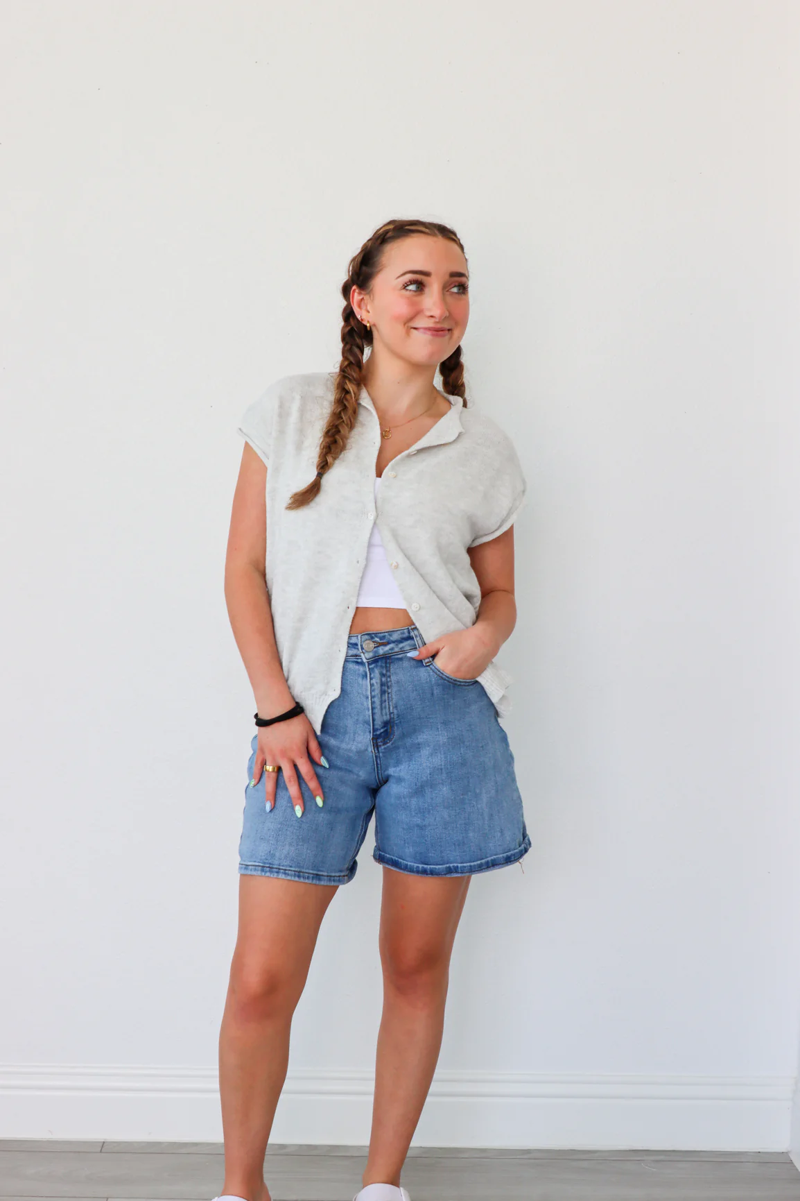 Short Series Cardigan - Image 11