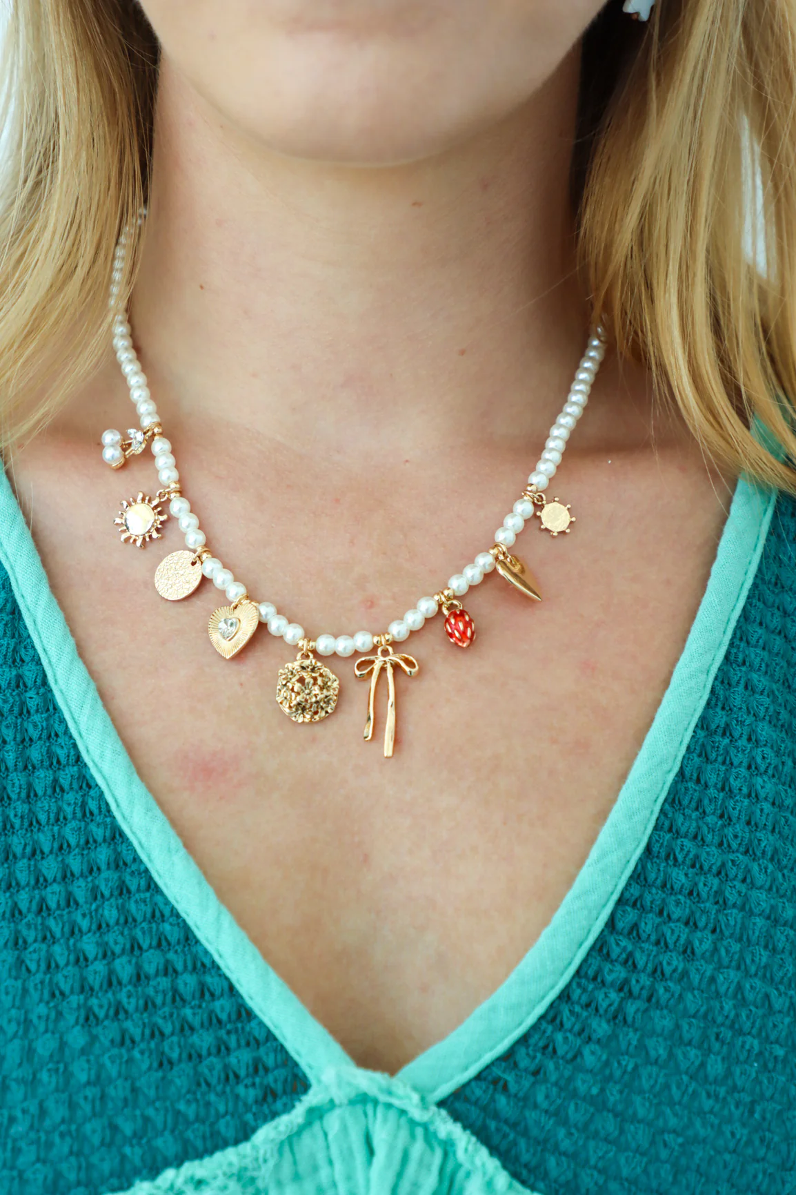Turn On The Charm Necklace - Image 2
